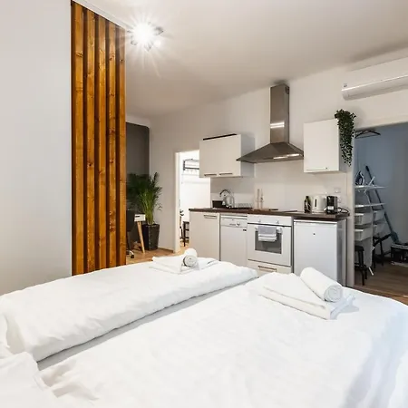 Cozy Studio Apartment Located In Vienna'S Vibrant City Center Exterior photo
