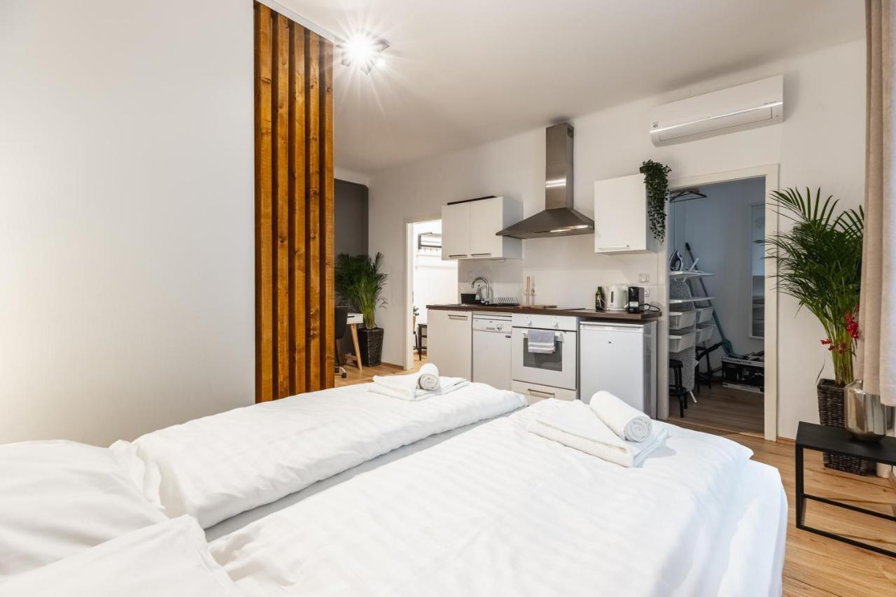 Cozy Located In Vienna's Vibrant Center Apartment